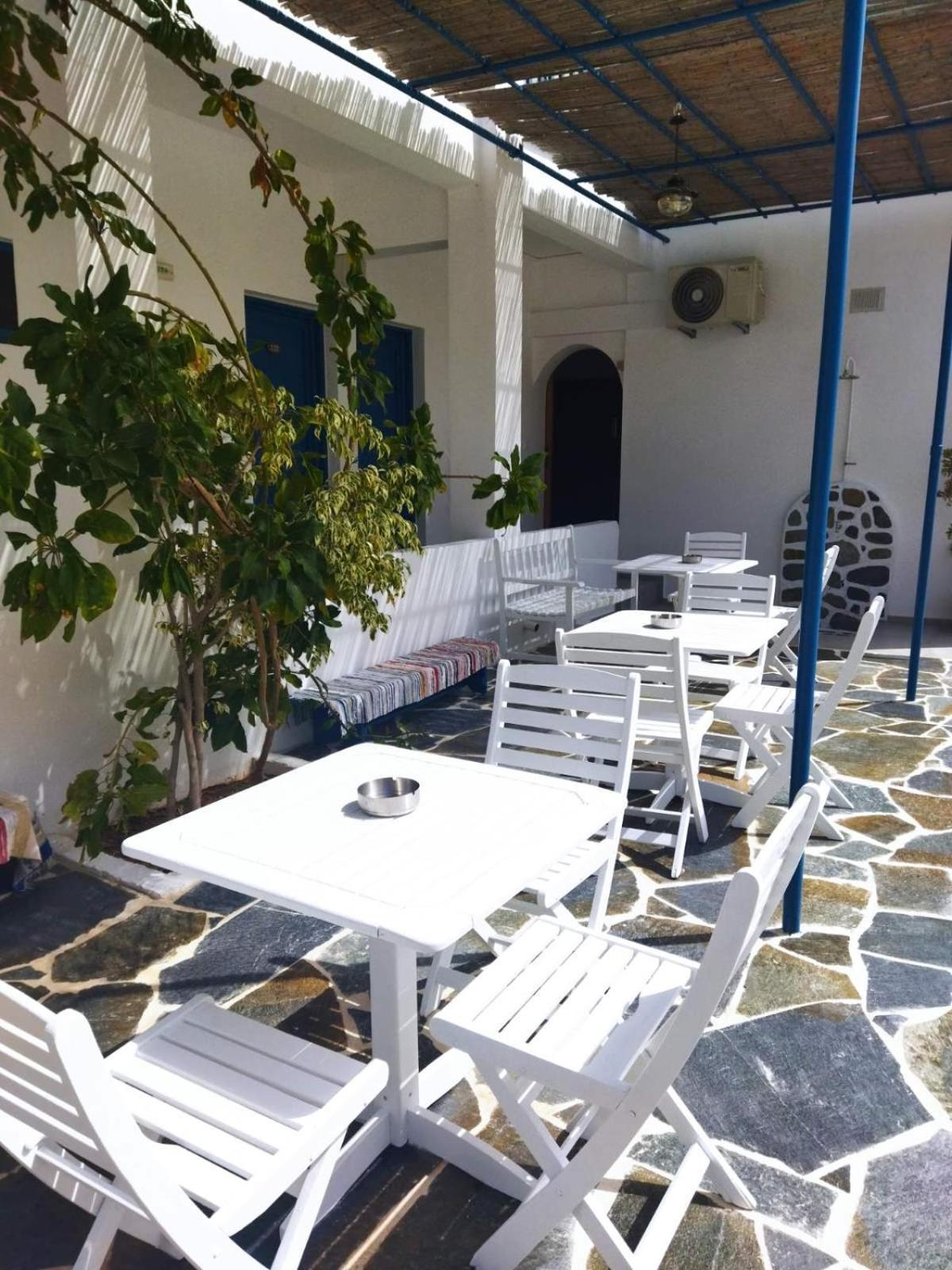 Hotel Flisvos Megalochori  Екстер'єр фото