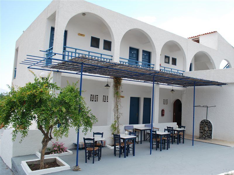 Hotel Flisvos Megalochori  Екстер'єр фото
